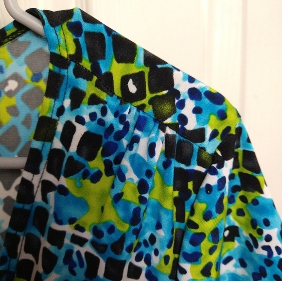 $ Kim Rogers blue black green squared print short sleeve blouse Size PL - Picture 8 of 9